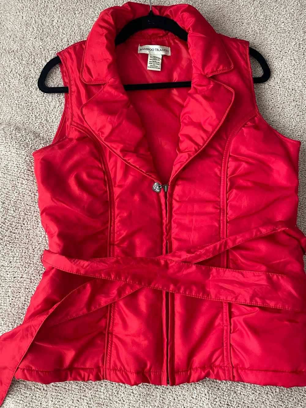 Bamboo Traders Red Sleeveless Puffer Vest with Belt - size medium - Picture 3 of 5